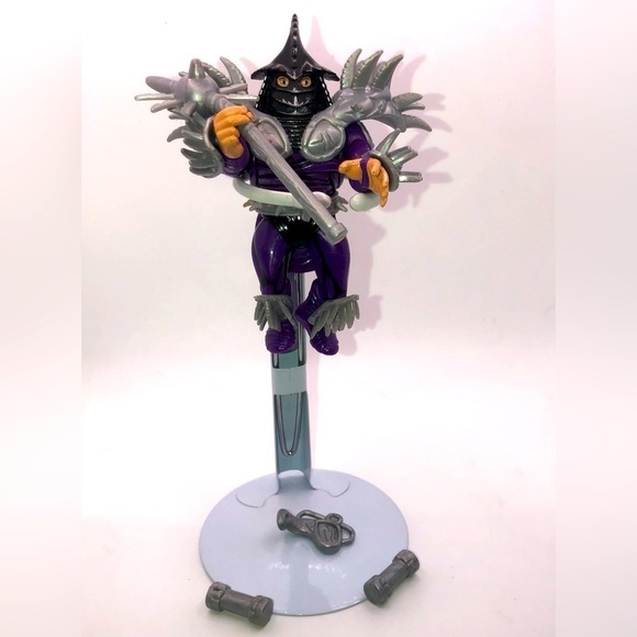 90S TMNT Shredder Action Figure 100% Complete w Accesories - Picture 1 of 3